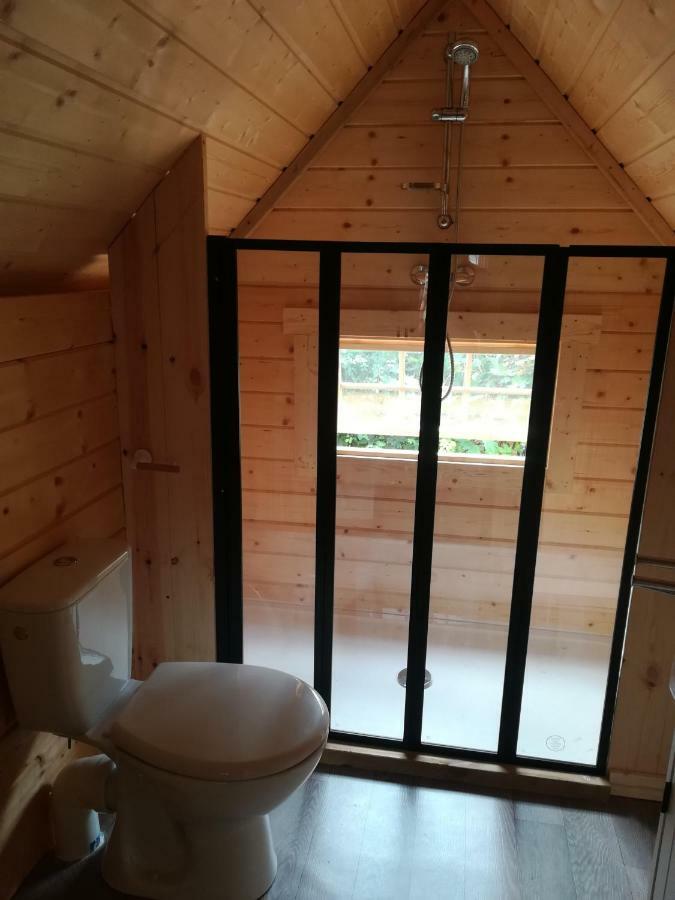 Camping Loisirs Des Groux Mousseaux-sur-Seine Ngoại thất bức ảnh